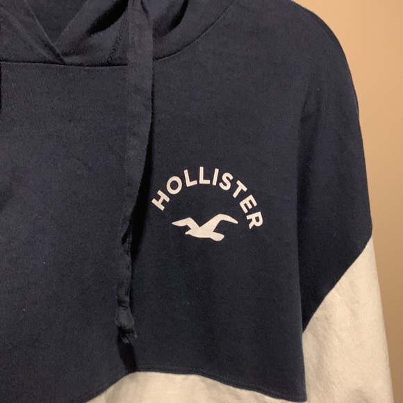 Hollister boyfriend Tee - Picture 2 of 6
